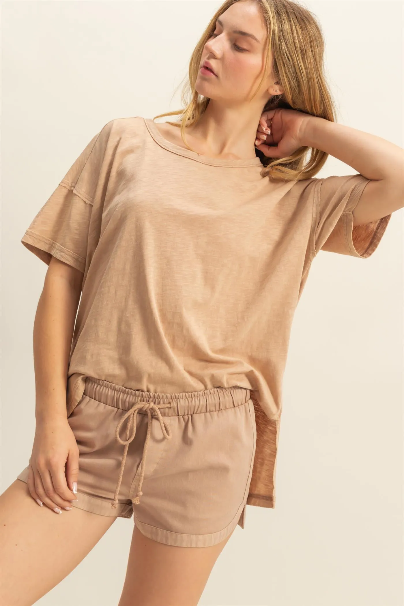 DZ25A671-Short Sleeve Relaxed Basic Washed Tee